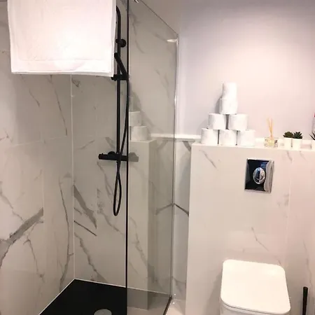 Bellamore Apartment